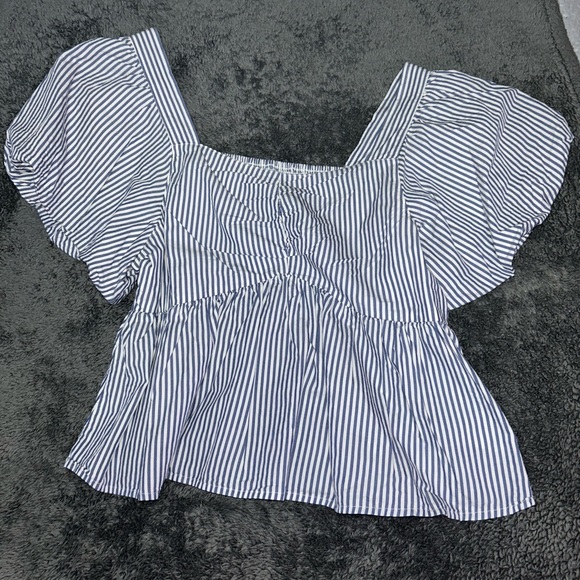 Old Navy Tops - Old Navy Blouse